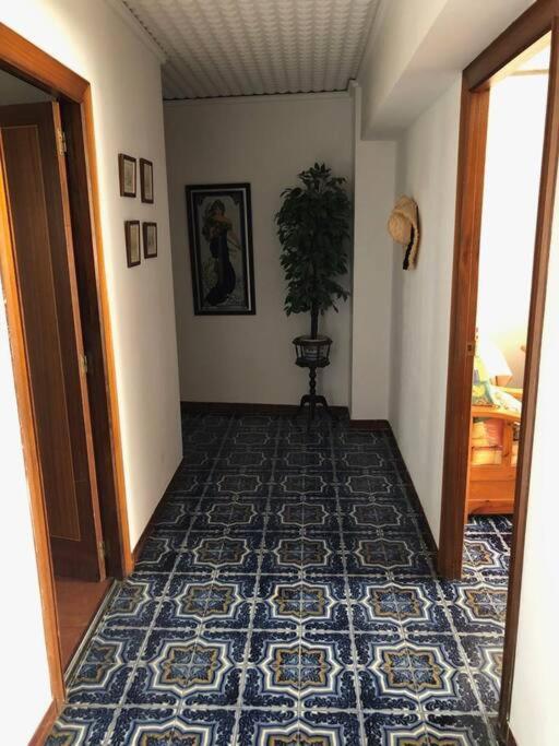 Apartamento grande, la mar esta 5 minutos andando Denia Exterior foto